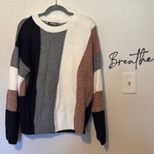 Color block Women’s Sweater NWT Size M by Theenkoln